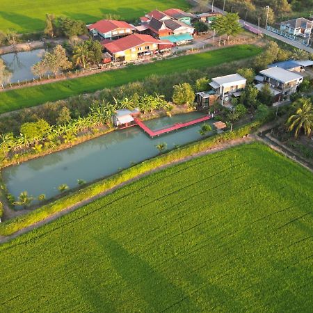 Falik Farm Stay Phra Nakhon Si Ayutthaya Exterior foto