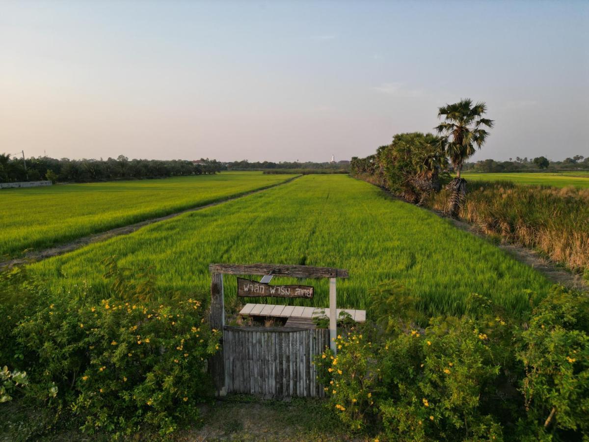 Falik Farm Stay Phra Nakhon Si Ayutthaya Exterior foto